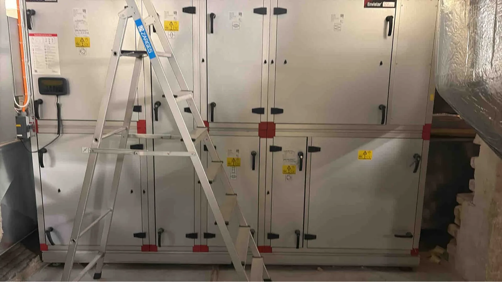 Mätutrustning för spårgasmätning av ventilation i Stockholm